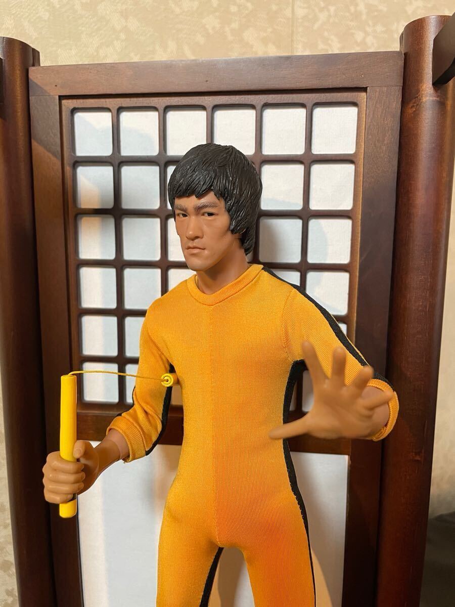 エンターベイ enterbay ブルース・リー 死亡遊戯 フィギュアは