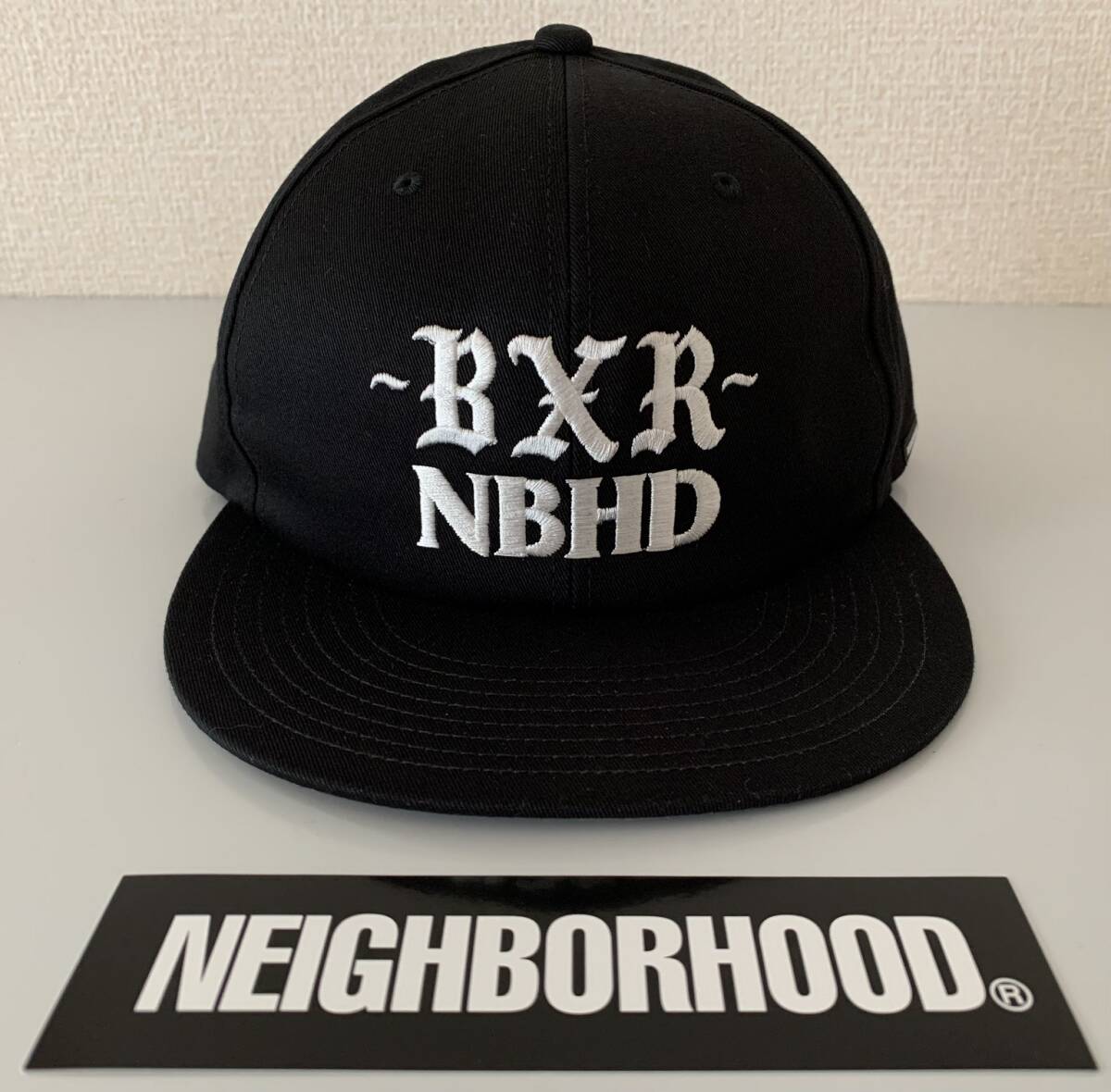 NEIGHBORHOOD x BORN & RAISED BASEBALL CAP (ステッカー付 NEIGHBORHOOD x BORN & RAISED BASEBALL CAP (ステッカー付