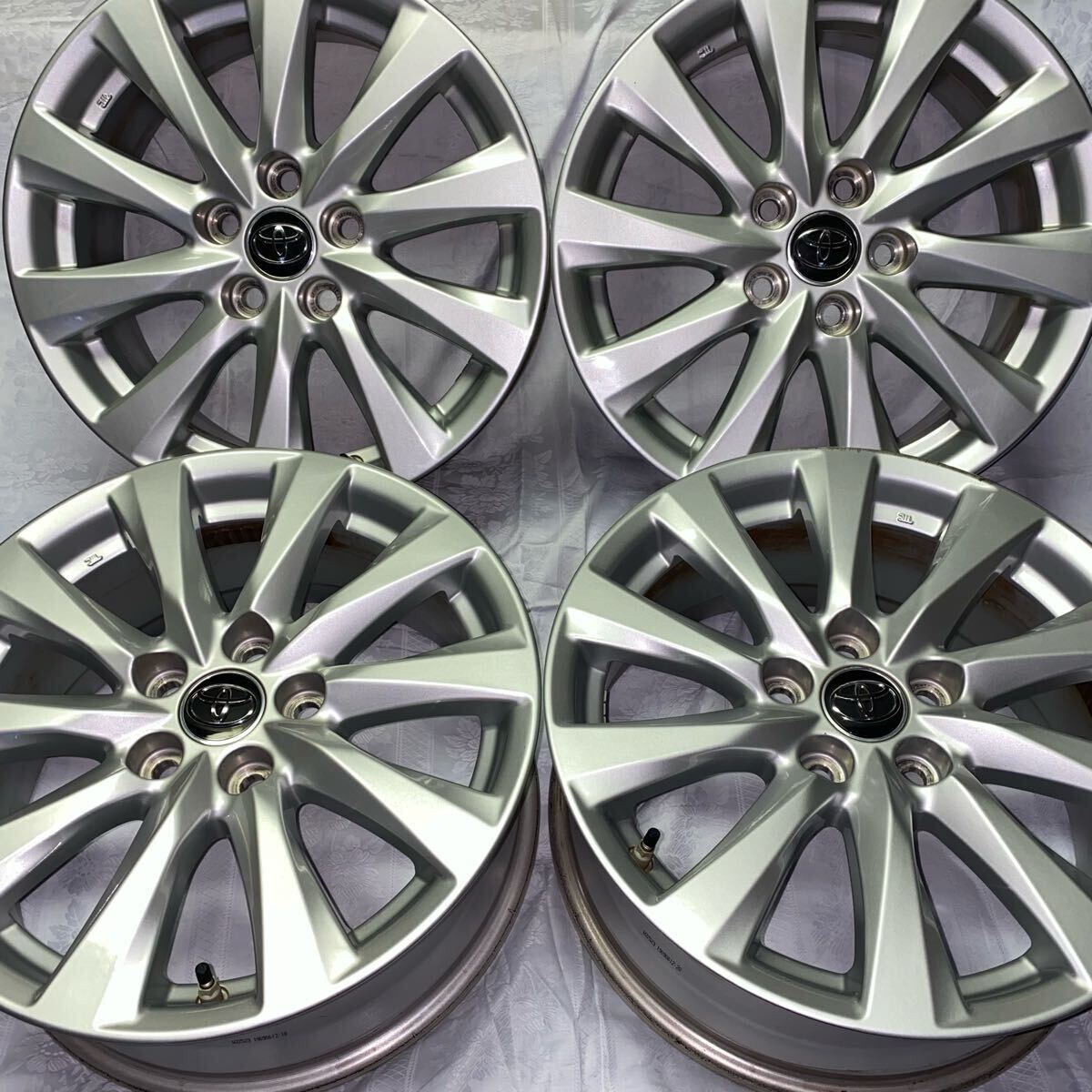 トヨタ 70カムリ 純正 17インチ 7.5J +45 PCD 5穴 アルミ トヨタ 70カムリ 純正 17インチ 7.5J +45 PCD 5穴 アルミ