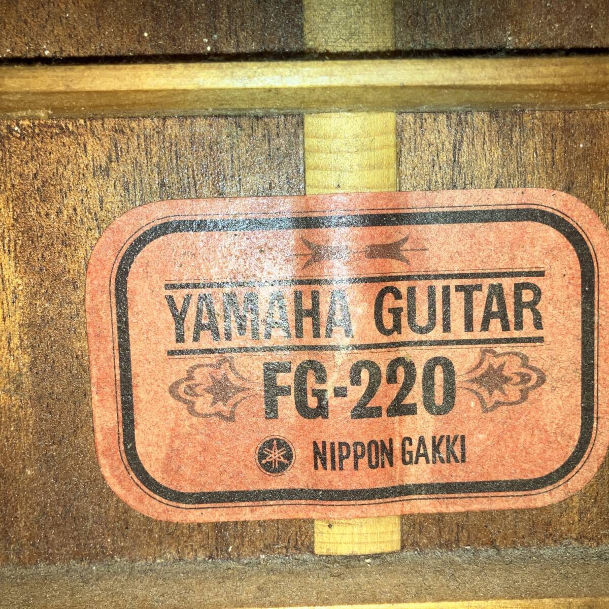 yamaha FG-220 красный a bell. редкость тип Yamaha 