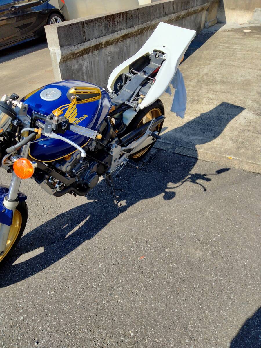 メーカー 一覧 ホーネット250 CBXテールライト 希少 リアカウル MC31 羽テール パーツ