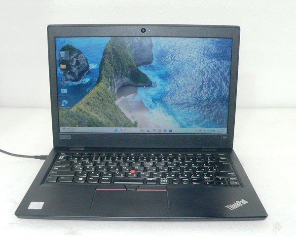 Windows11 Pro 64bit Lenovo ThinkPad L390 第8世代 Core i3-8145U 2.1GHz メモリ 8GB SSD 256GB 13.3インチ (1366x768)