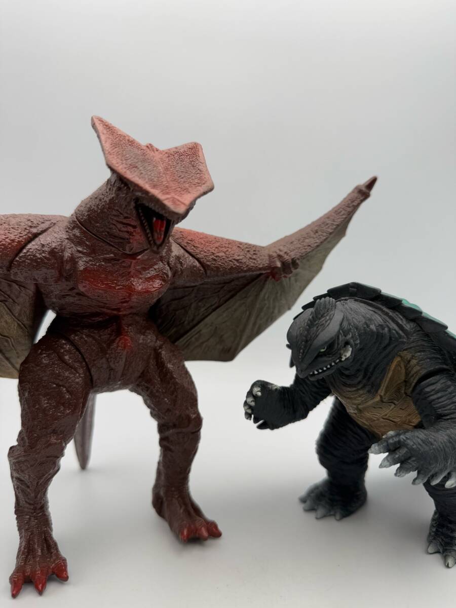 ② 大映 ガメラ 昭和ガメラ ガメラ スーパーギャオス ソフビ 2体 ② 大映 ガメラ 昭和ガメラ ガメラ スーパーギャオス ソフビ 2体