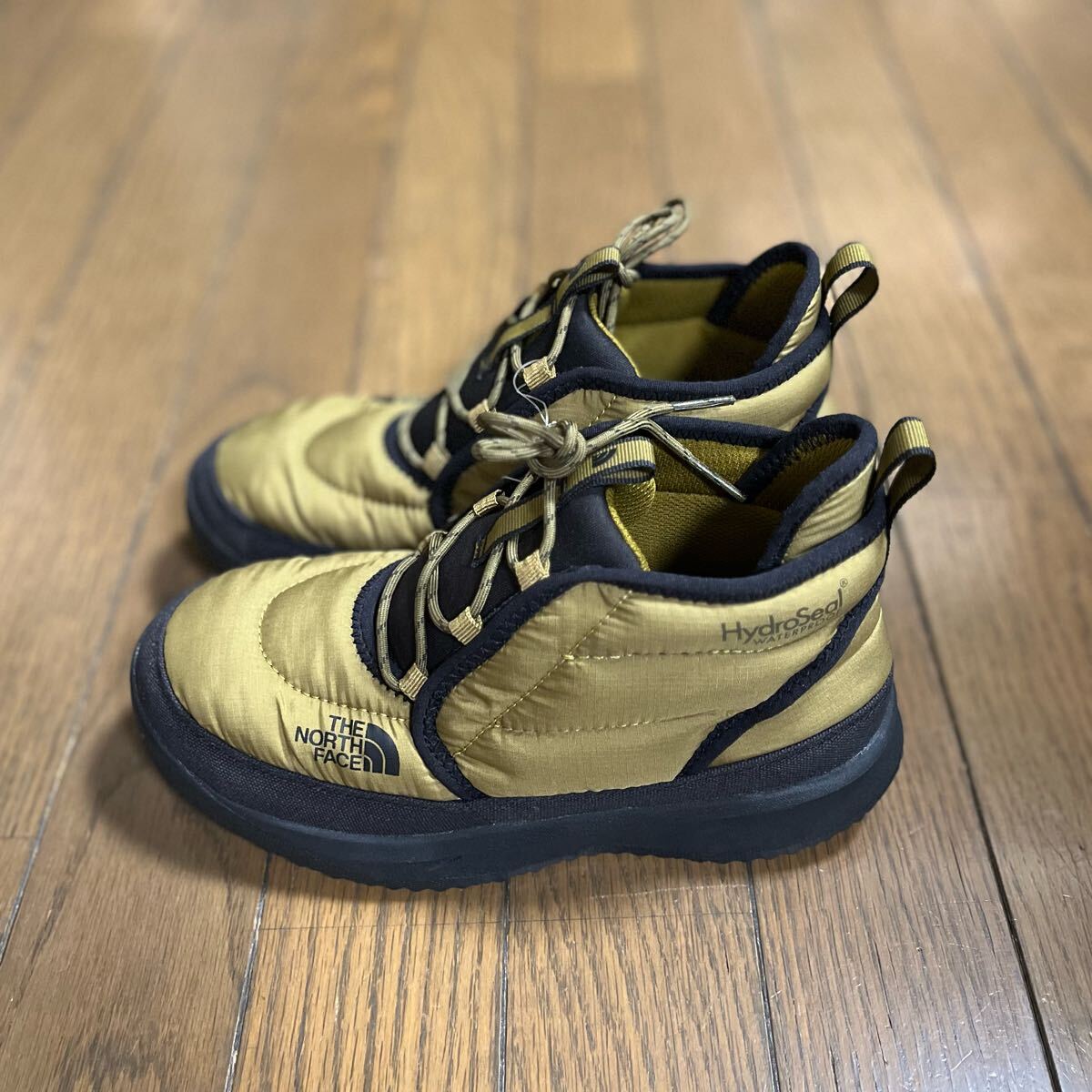 送料無料!! 新品タグ付☆THE NORTH FACE ノースフェイス ヌプシチャッカ ブーツ 22cm キャメル レインシューズ_画像3