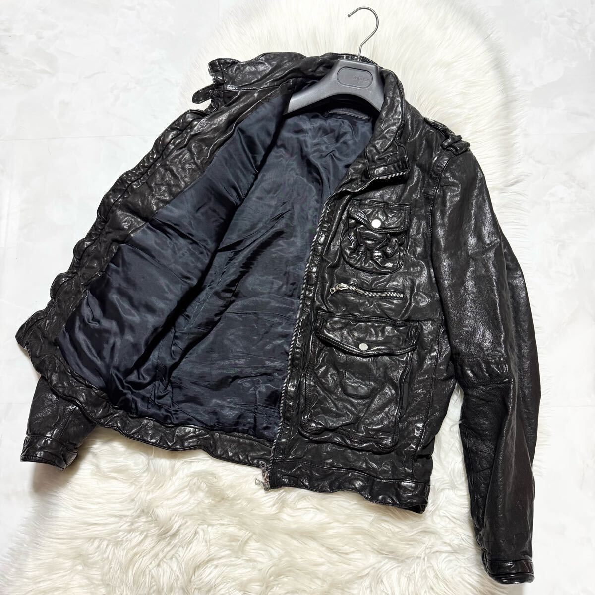 本物 極美品 名作 ニールバレット 中綿入り バッファロー レザー 本物 極美品 名作 ニールバレット 中綿入り バッファロー レザー