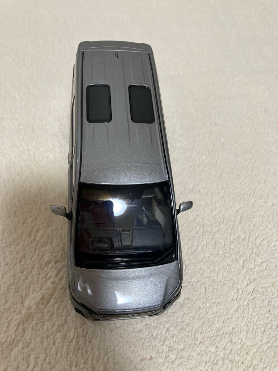 トヨタ ヴェルファイア 40系 カラーサンプルミニカー(1/30 トヨタ ヴェルファイア 40系 カラーサンプルミニカー(1/30