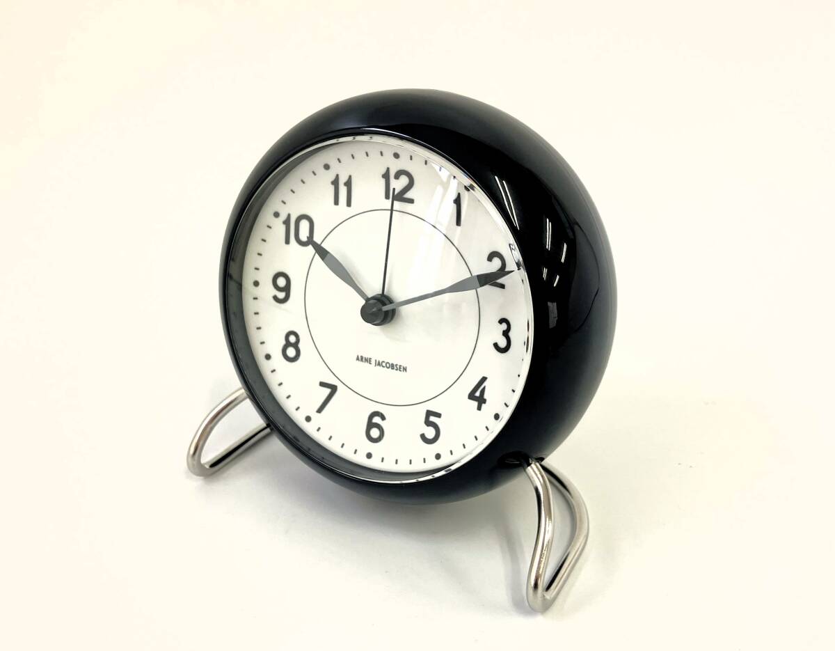 AA09375 ARNE JACOBSEN アルネヤコブセン STATION TABLE CLOCK AA09375 ARNE JACOBSEN アルネヤコブセン STATION TABLE CLOCK