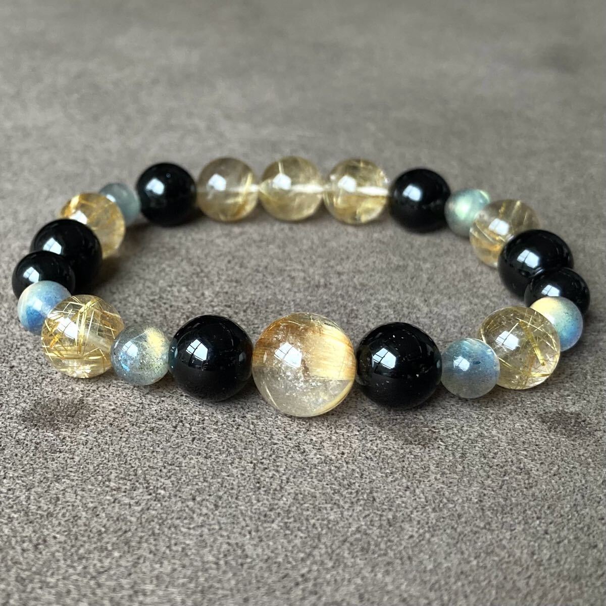 最強の石で未来を予知する/ルチルクォーツ他/パワーストーンブレスレット