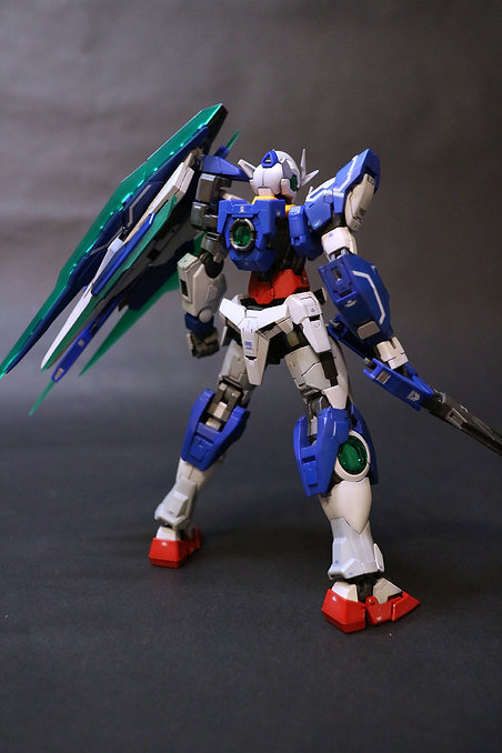 ガンダムOO　ダブルオークアンタ　ナイトメア塗装　ガンプラMG 塗装完成品 ガンダムOO ダブルオークアンタ ナイトメア塗装 ガンプラMG 塗装