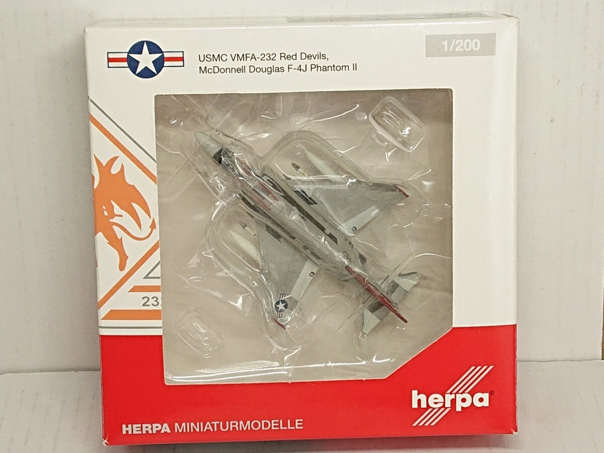 1/200 ヘルパ F-4J ファントムⅡ アメリカ海兵隊 VMFA-232 1/200 ヘルパ F-4J ファントムⅡ アメリカ海兵隊 VMFA-232