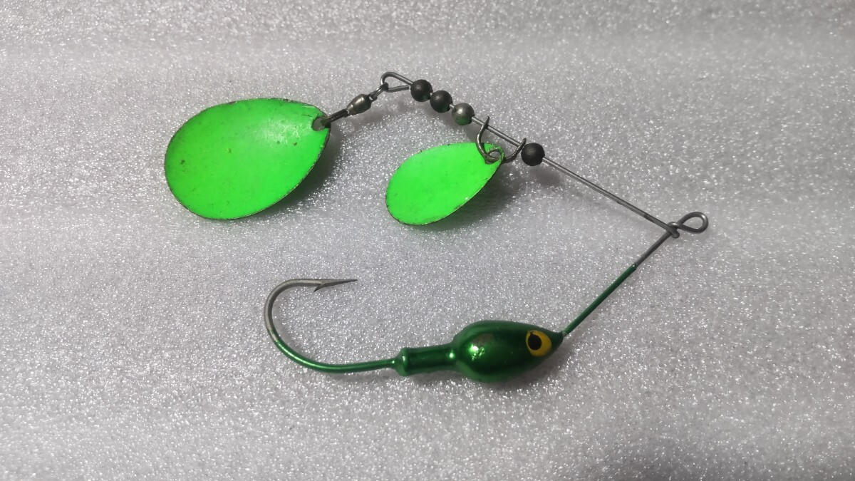 Bass Pro Shop？　 バスプロショップ？　スピナーベルト　スカート無(wú)し　オールド　アメリカンルアー　昭和レトロルアー　カラーブレード