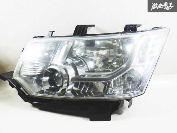 !_[ лампочка-индикатор OK] Mitsubishi оригинальный CV1W CV2W CV4W CV5W Delica D:5 D5 HID ксеноновые фары передняя фара левый пассажирское сиденье KOITO 100-87918 немедленная уплата полки F2