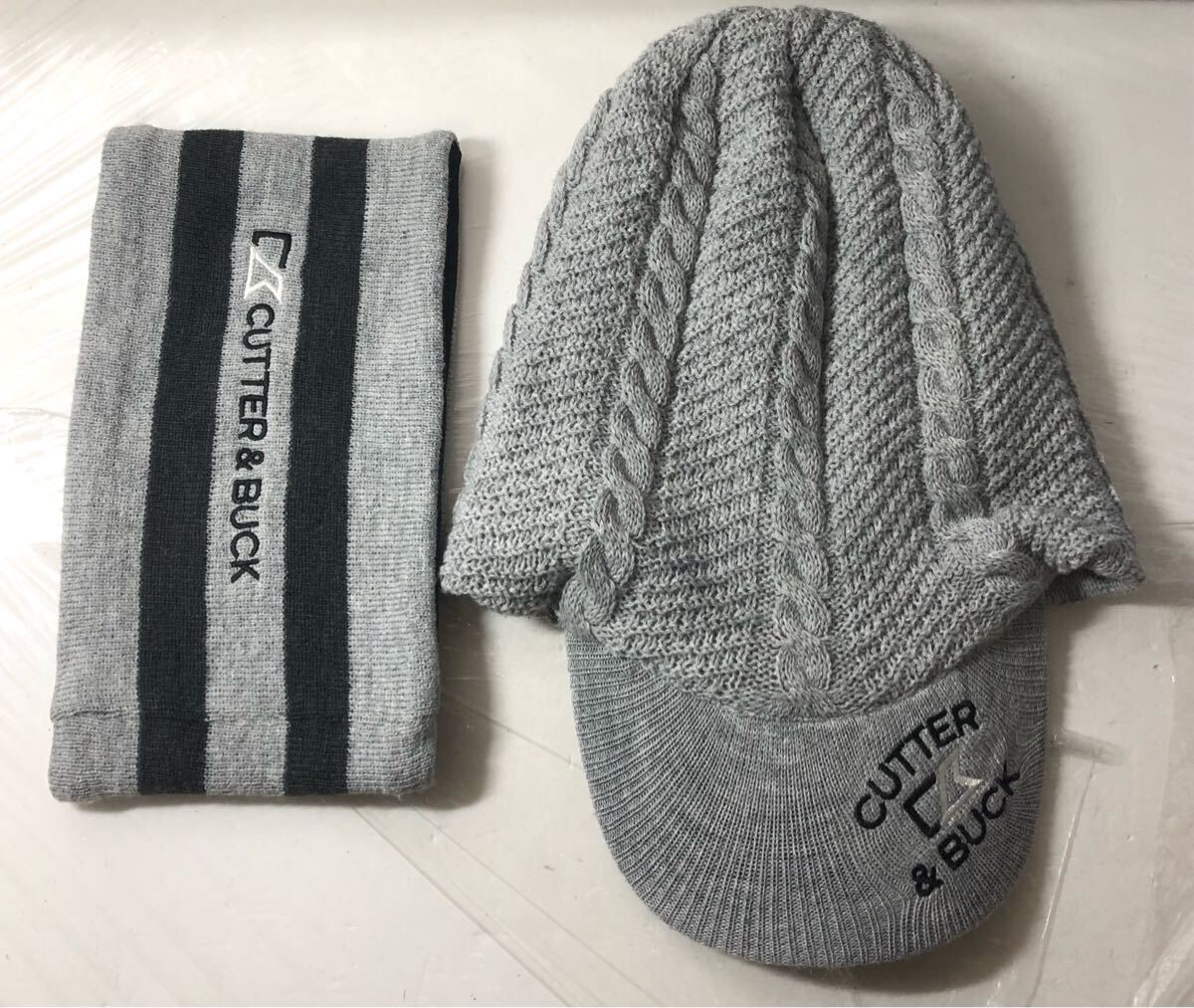 CUTTER ＆ BUCK カーターアンドバック　イヤーウォーマー ニットキャップ セット ゴルフ GOLF グレー ブラック フリーサイズ