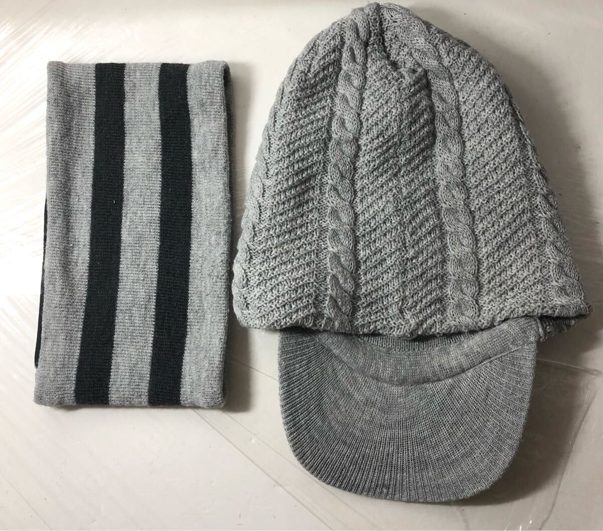 CUTTER ＆ BUCK カーターアンドバック　イヤーウォーマー ニットキャップ セット ゴルフ GOLF グレー ブラック フリーサイズ