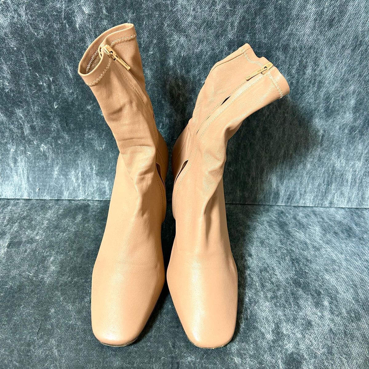 NINA RICCI ニナリッチ ショートブーツ サイドジップ ヒール NINA RICCI ニナリッチ ショートブーツ サイドジップ ヒール