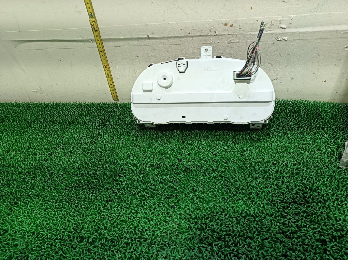 三菱 スピードメーター デリカD:5 DBA-CV5W, 2007 #hyj NSP220322