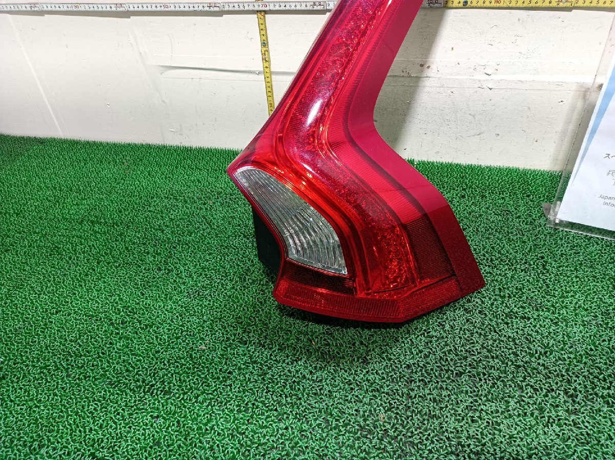  Volvo правый задний фонарь V60 DBA-FB4164T, 2013 #hyj NSP222321