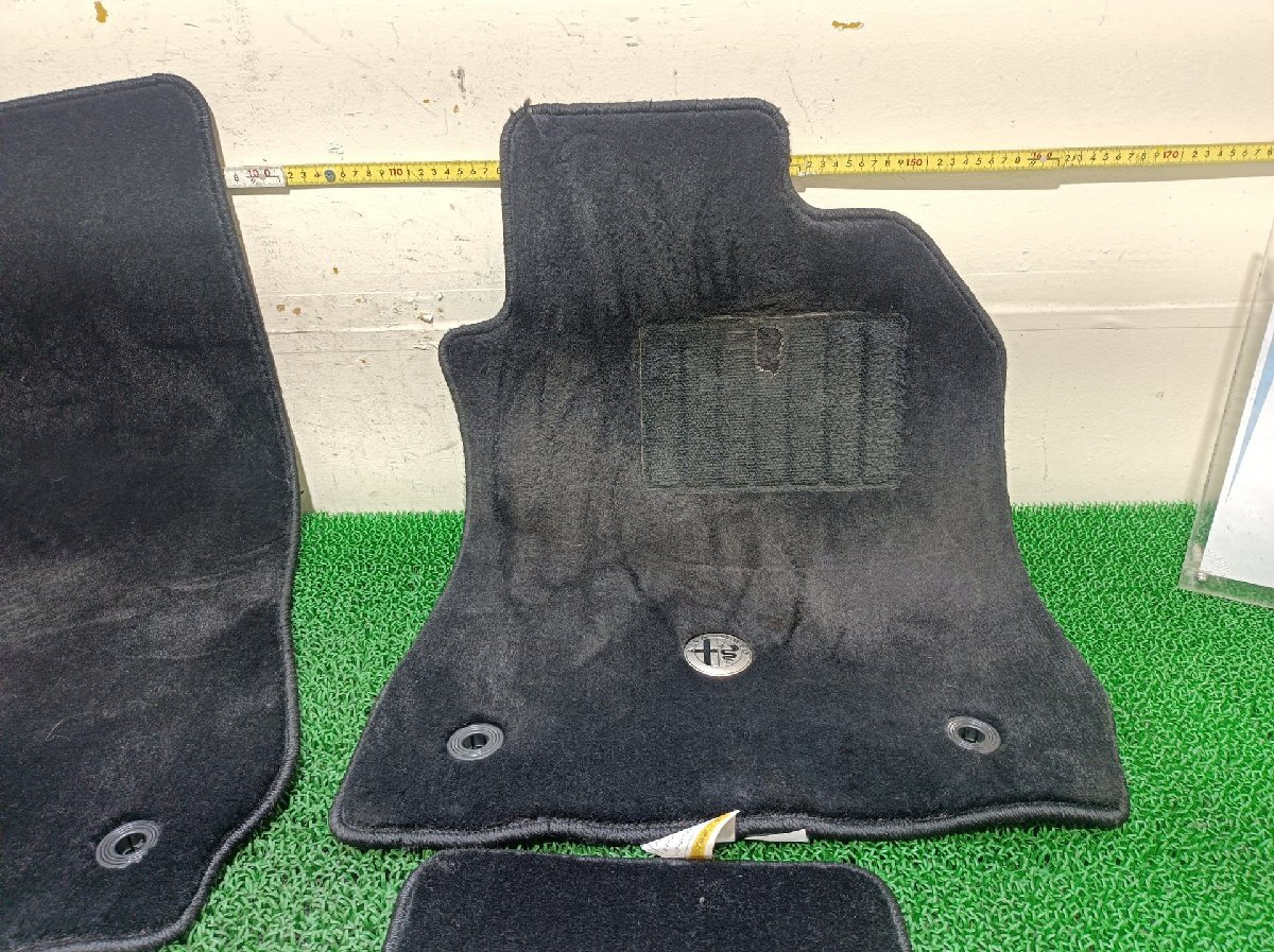 アルファロメオ フロアマット 159 ABA-93932, 2007 #hyj NSP224904