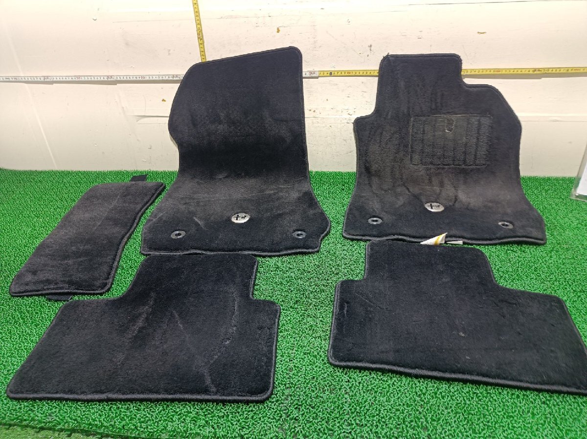 アルファロメオ フロアマット 159 ABA-93932, 2007 #hyj NSP224904