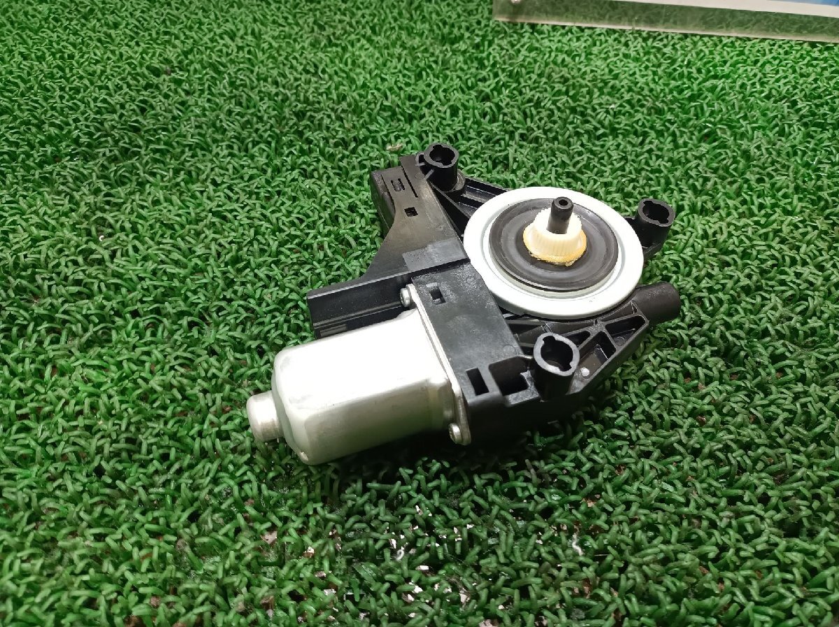 ボルボ 左 リアウィンドウレギュレータモーター V70 CBA-BB4204TW, 2011 #hyj NSP228075
