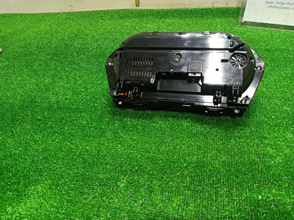 BMW スピードメーター 218d LDA-2C20, 2015 #hyj NSP229045