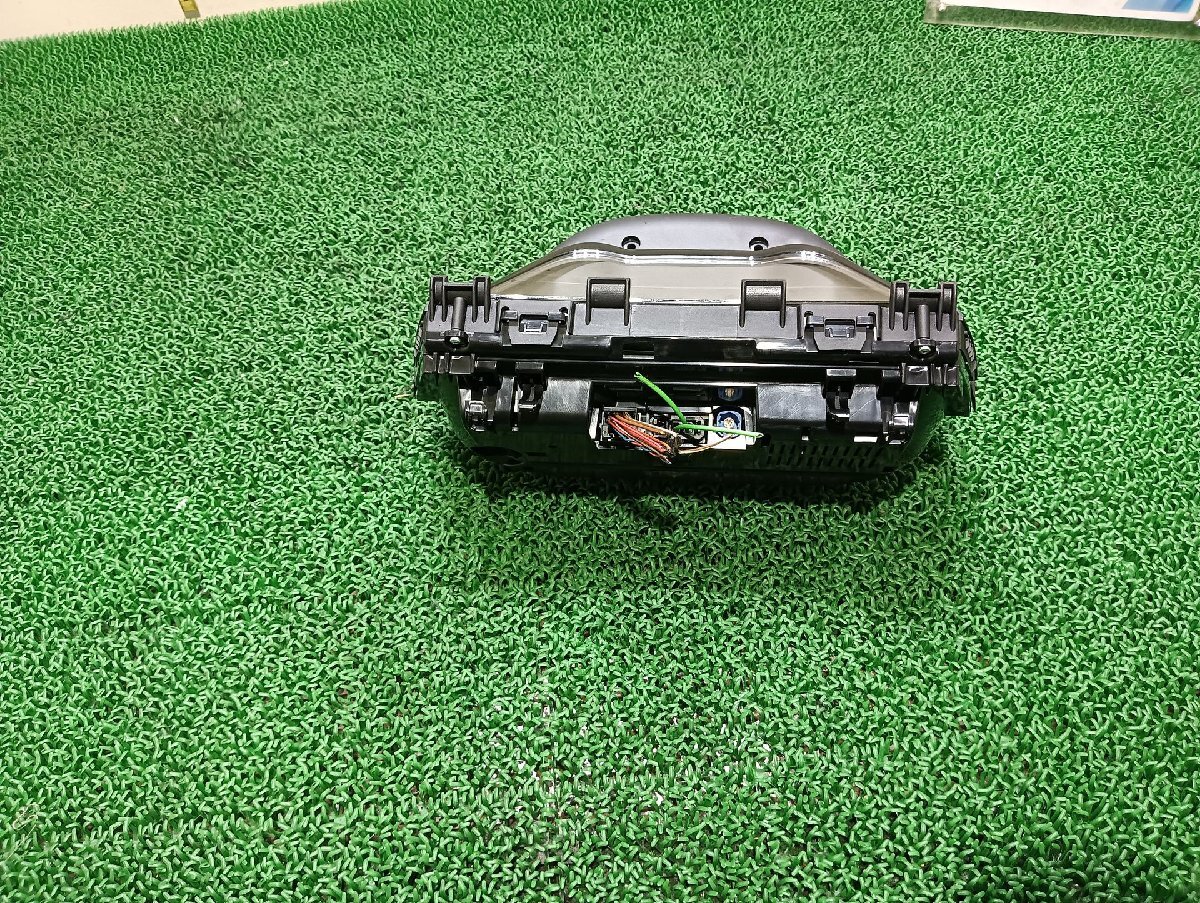 BMW スピードメーター 218d LDA-2C20, 2015 #hyj NSP223198