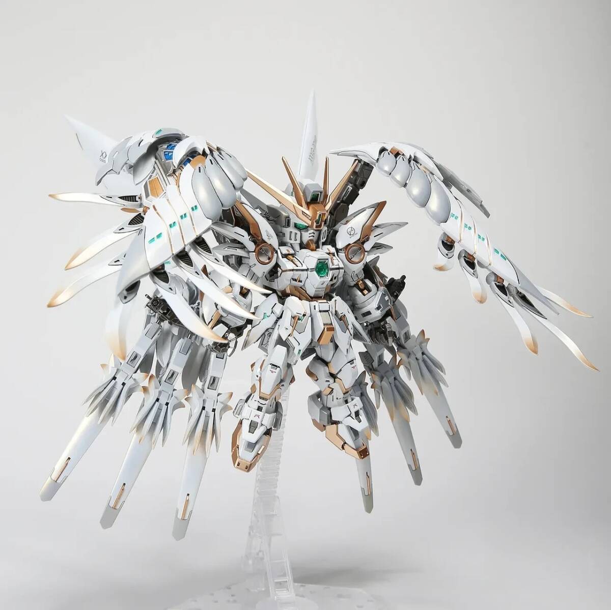 Yahoo!オークション - MG SD ウイングガンダムゼロ EW スノー Yahoo!オークション - MG SD ウイングガンダムゼロ EW スノー