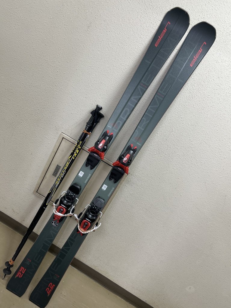 【163078】スキー板 エラン(ELAN) PRIMETIME 22 172cm LEKI ストック付き