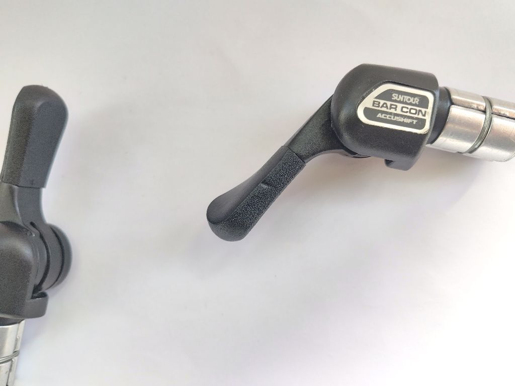 SL-10035- 1604 Campagnoloカンパ アウター受け付 バンド式 SL-10035- 1604 Campagnoloカンパ アウター受け付 バンド式