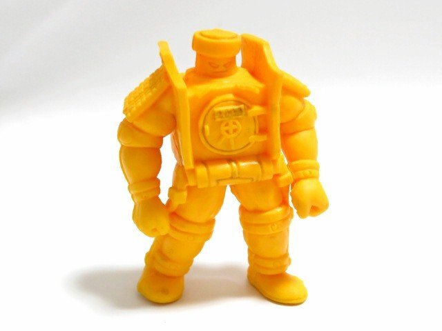 【クーポン対象外】 □当時物 募集超人 トレインマン 黄色 キン肉マン キン消し キン肉マン