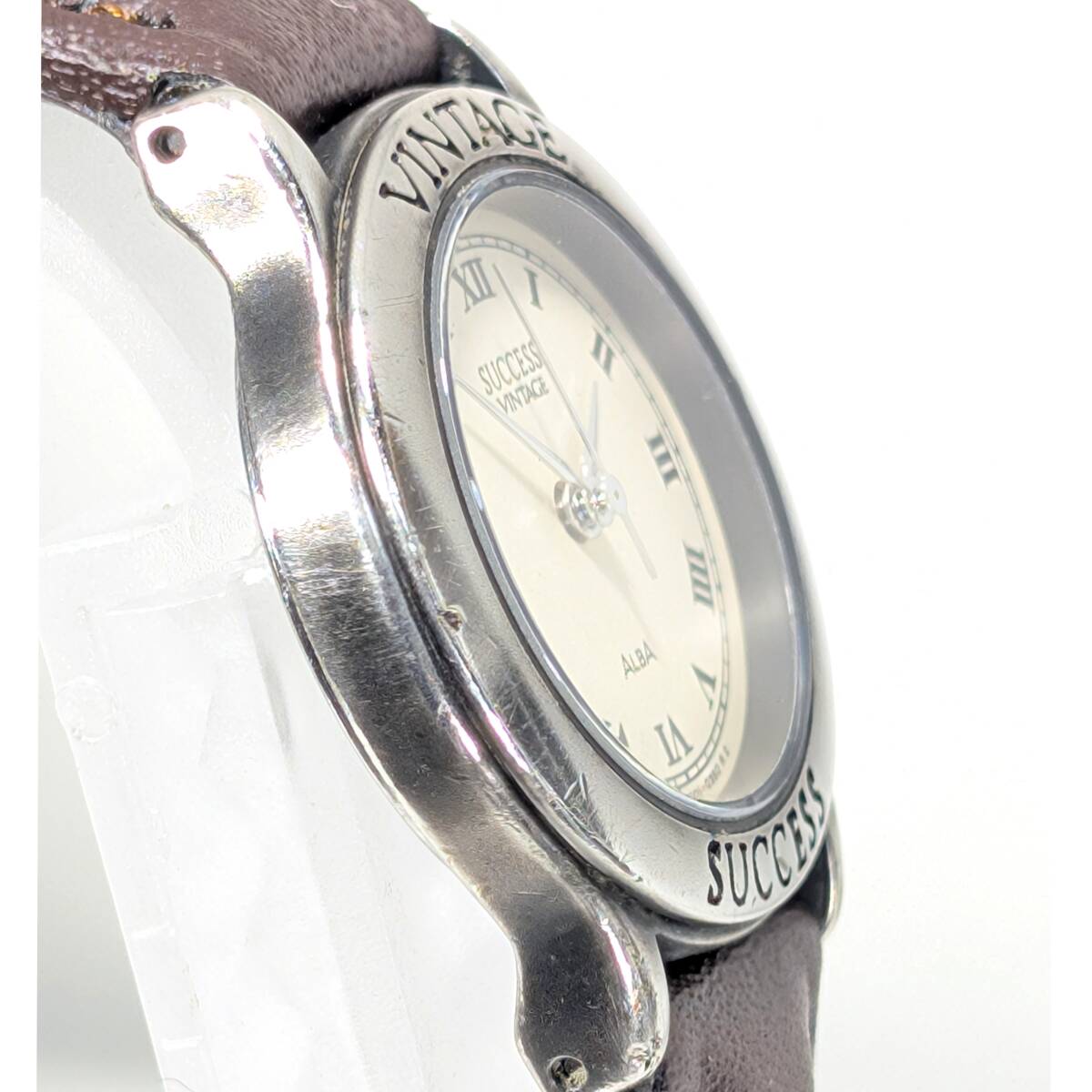 セイコー ALBA　SUCCESS　VINTAGE レディース 電池ベルト交換済み稼働品 W-81