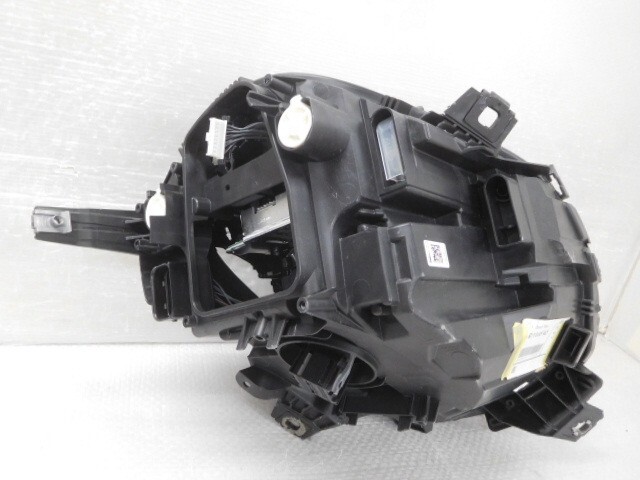 BMW Mini 3DA-XV15MW левая фара 63115A1FAC1 Valeo 37423513AA05 63.11-5A07DC1-05 F56 черный модель 366773