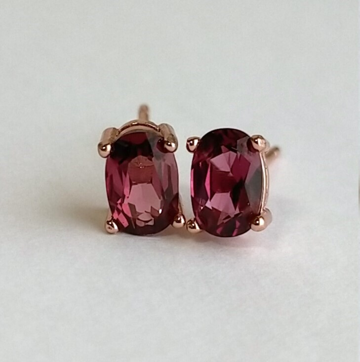 ガーネット ピアス ゴールド 天然 両耳 925 シルバーピアス パワーストーン 1月 誕生石 小さい