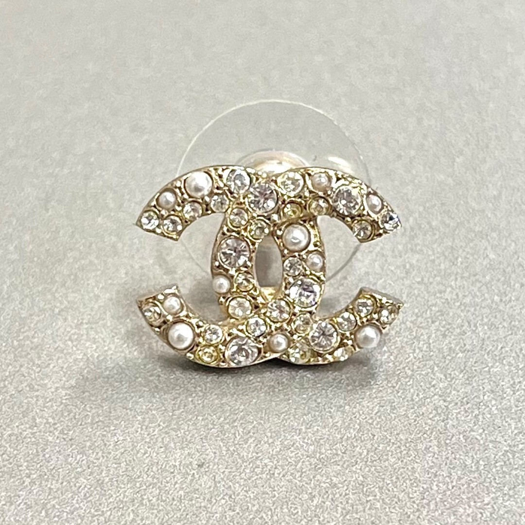 シャネル C21C ココマーク フェイクパール ラインストーン 片耳 ピアス 高級 CHANEL シャネル C21C ココマーク ジパングゴールド