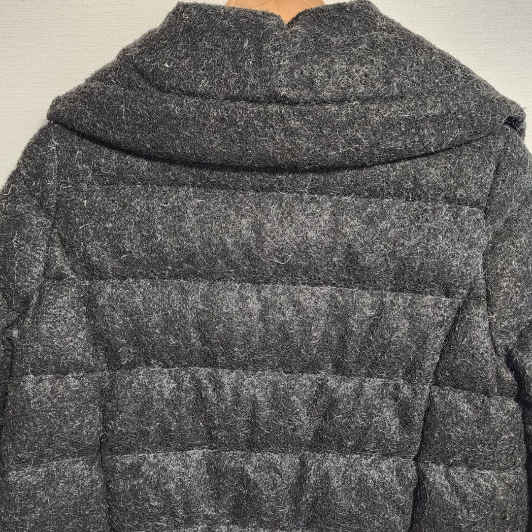 タトラス TATRAS ダウンジャケット ショート丈 のヘアウール 袖切替 リブ タトラス TATRAS ダウンジャケット ショート丈 のヘアウール 袖