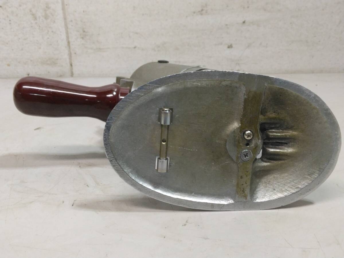 ☆HTK HITAKA T-1 本體 TAILOR'S CLOTH CUTTER 小型 布地 裁斷機(jī) ヒタカ テイラーズ クロス カッター！80サイズ発送