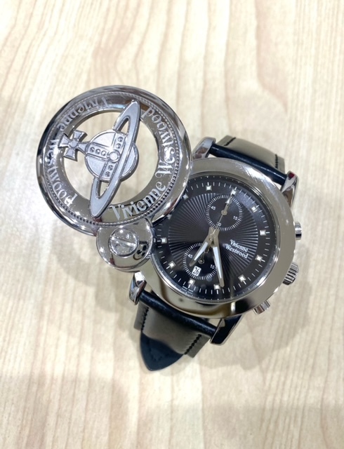 稼動品 Vivienne Westwood MAN ヴィヴィアンウエストウッドマン 腕時計 VW-2063 クロノグラフ クォーツ レザーベルト