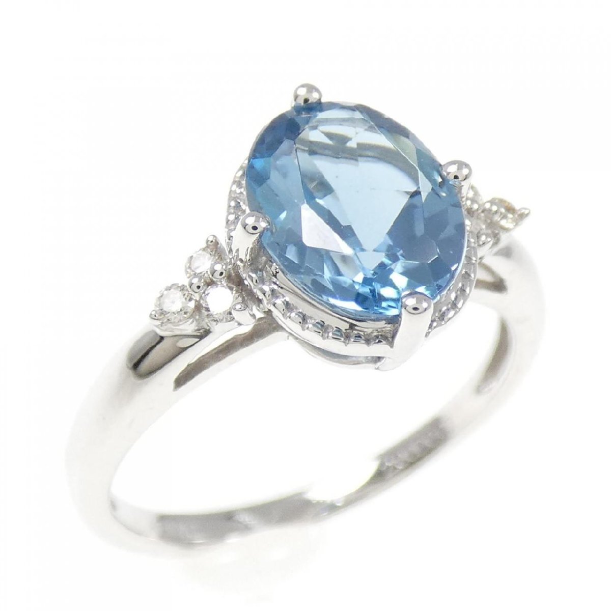 K18WG ブルートパーズ リング 2.00CT