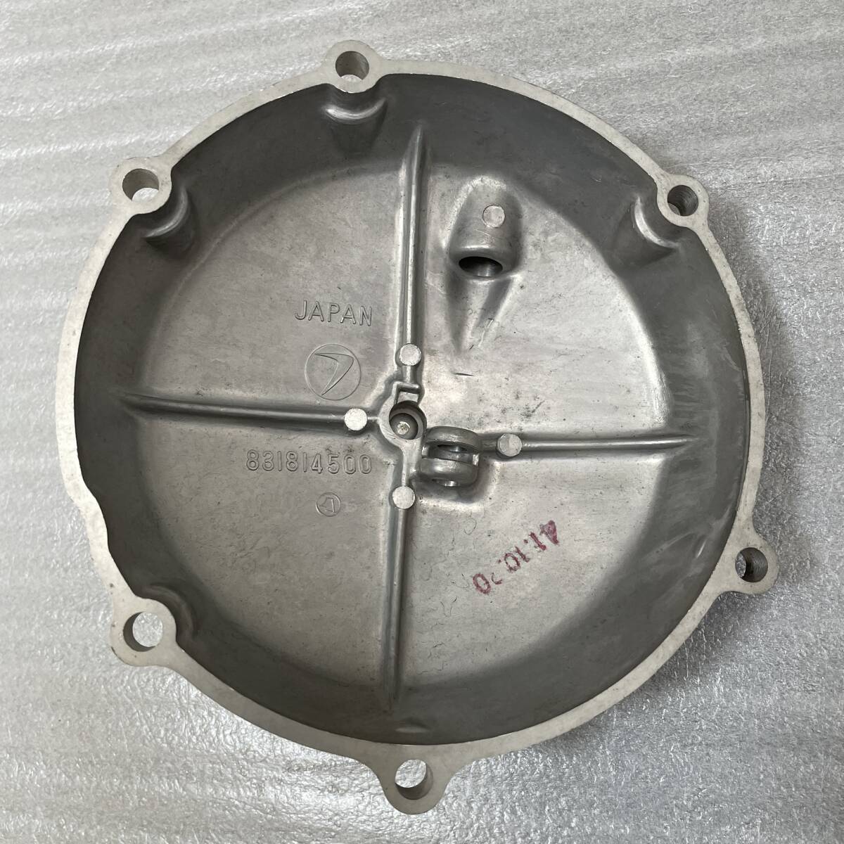  редкий не использовался товар Fuji Heavy Industries кролик 90 высокий super S211 оригинальный кожух сцепления номер товара 83181-4500