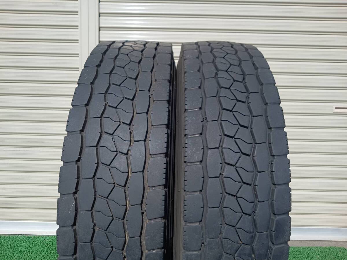 * остаток паз примерно 8.1-8.7mm*20 год производства * Bridgestone M800 225/80R17.5 123/122L Mix шина 2 шт. комплект B149