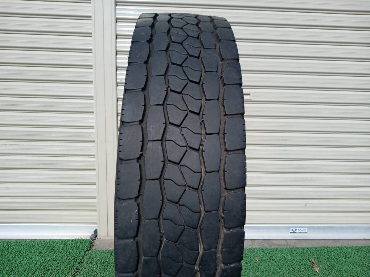 * остаток паз примерно 8.1-8.7mm*20 год производства * Bridgestone M800 225/80R17.5 123/122L Mix шина 2 шт. комплект B149
