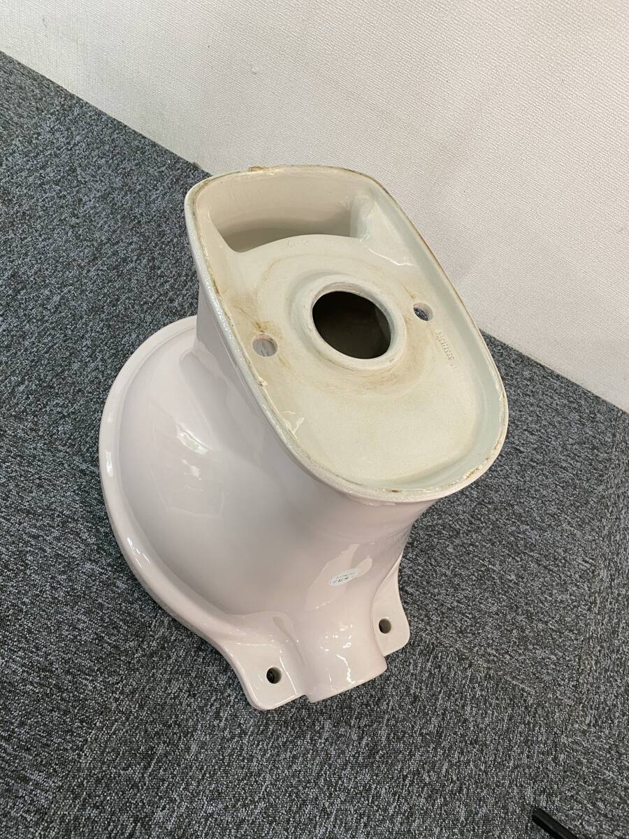 中古】TOTO☆トイレ便器(床下排水)☆三角タンク(隅付タンク)用 中古】TOTO☆トイレ便器(床下排水)☆三角タンク(隅付タンク)用