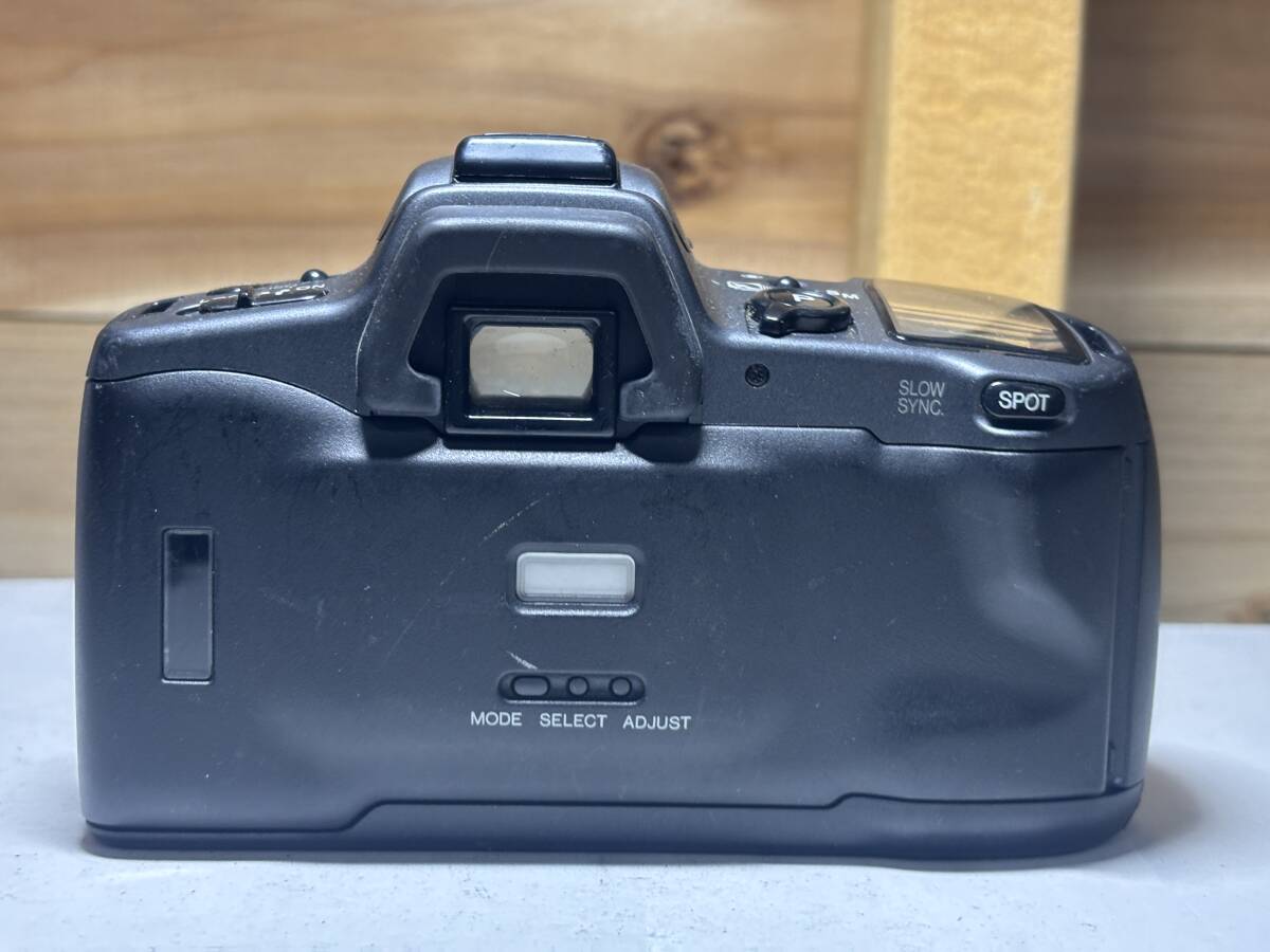 10011) MINOLTA 303si SUPER