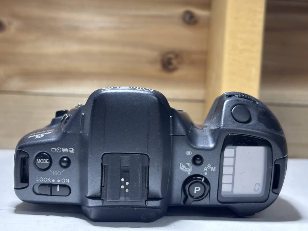 10679) MINOLTA 303si SUPER