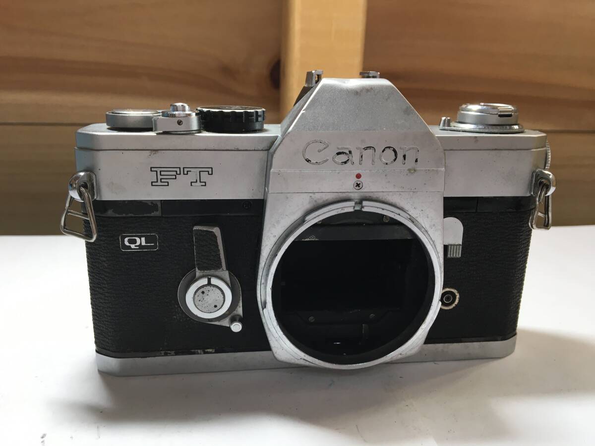10824) Canon FT