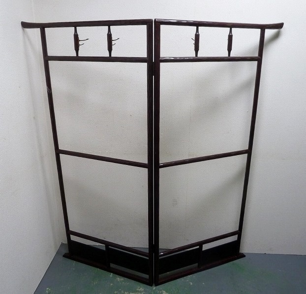 ☆BM)着物掛け 漆器 鎌倉彫 衣桁/衣架/御衣懸/衣紋掛け 二つ折り ☆BM)着物掛け 漆器 鎌倉彫 衣桁/衣架/御衣懸/衣紋掛け 二つ折り