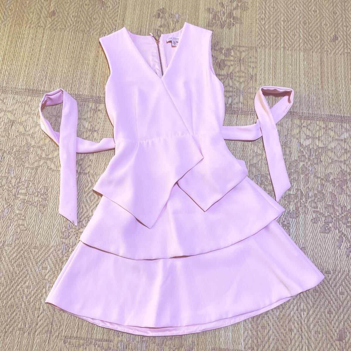 ★新品★Rene★パール ニット ショートパンツ★36★ホワイト★ ☆新品☆Rene☆パール ニット ショートパンツ☆36☆ホワイト☆