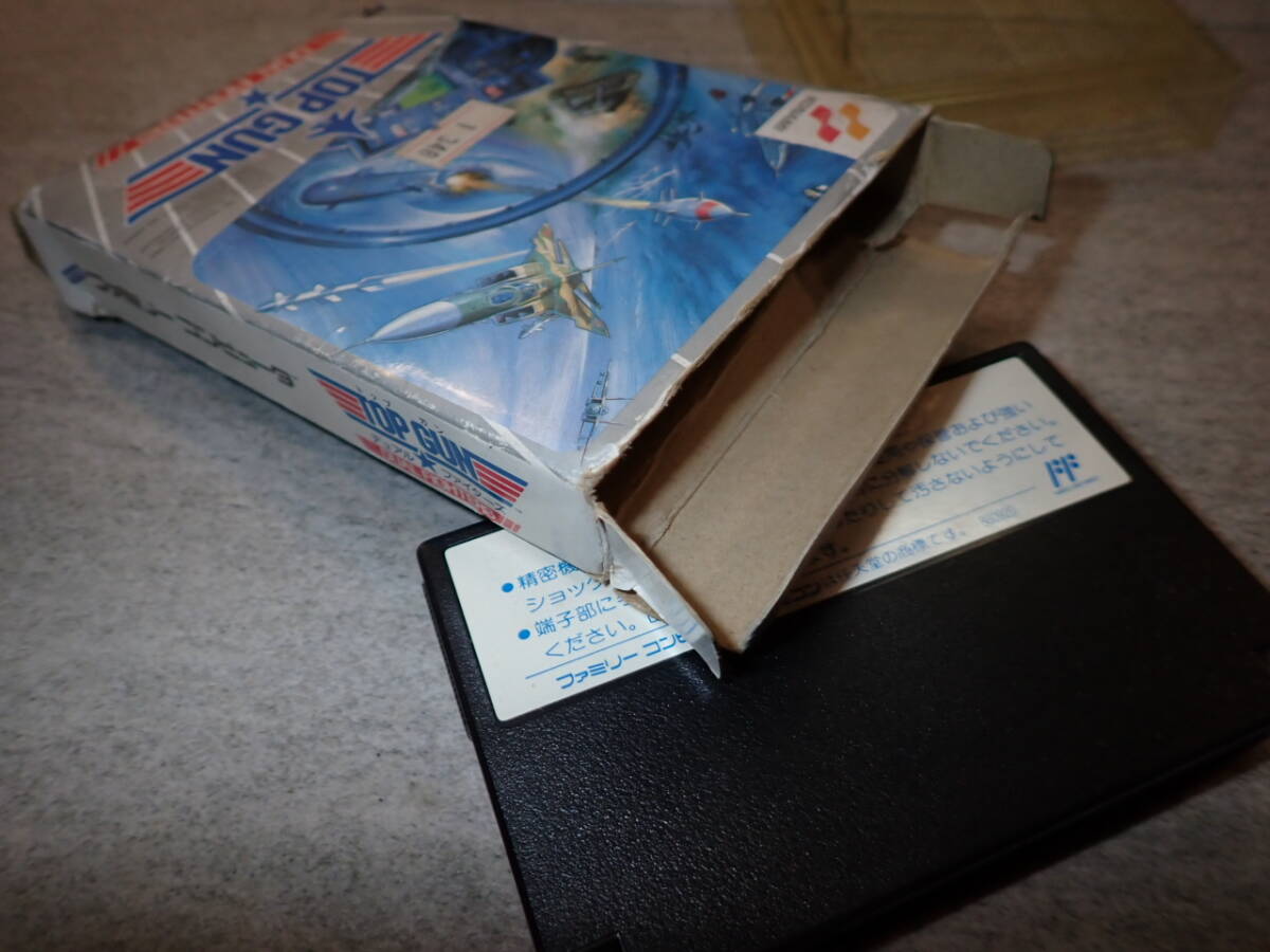 トップガン 2 デュアルファイターズ FC ファミコン 箱 付き G121/D138_画像5