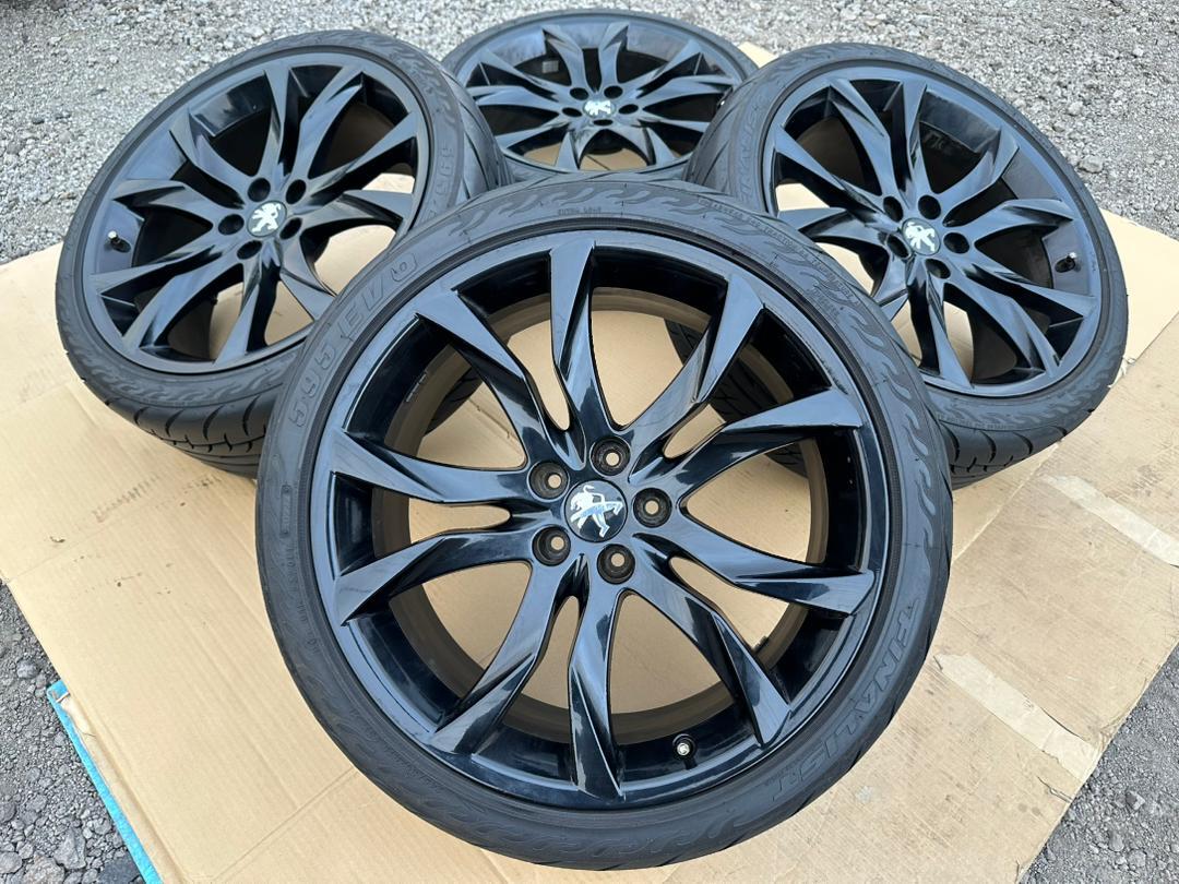 ホイール付タイヤ4本セット (PEUGEOT プジョー RCZ 純正19 ホイール付タイヤ4本セット (PEUGEOT プジョー RCZ 純正19