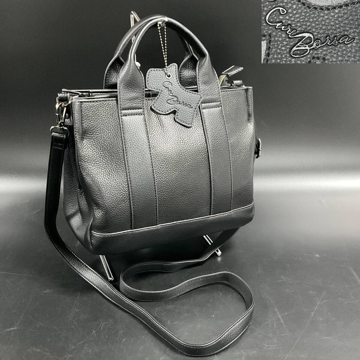【61127T】使用感なし　合皮ハンドバッグ黒　外せるショルダーベルト付　Cure Borsa 犬型のチャーム付　婦人カバン